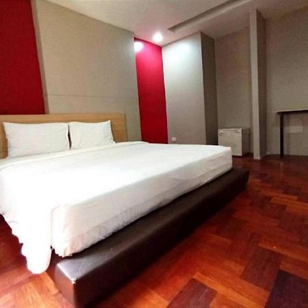Go Inn Bts Surasak Silom Bkk โกอินน์ บีทีเอส สถานีสุรศักดิ์ Bangkok Exterior foto