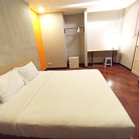 Go Inn Bts Surasak Silom Bkk โกอินน์ บีทีเอส สถานีสุรศักดิ์ Bangkok Exterior foto